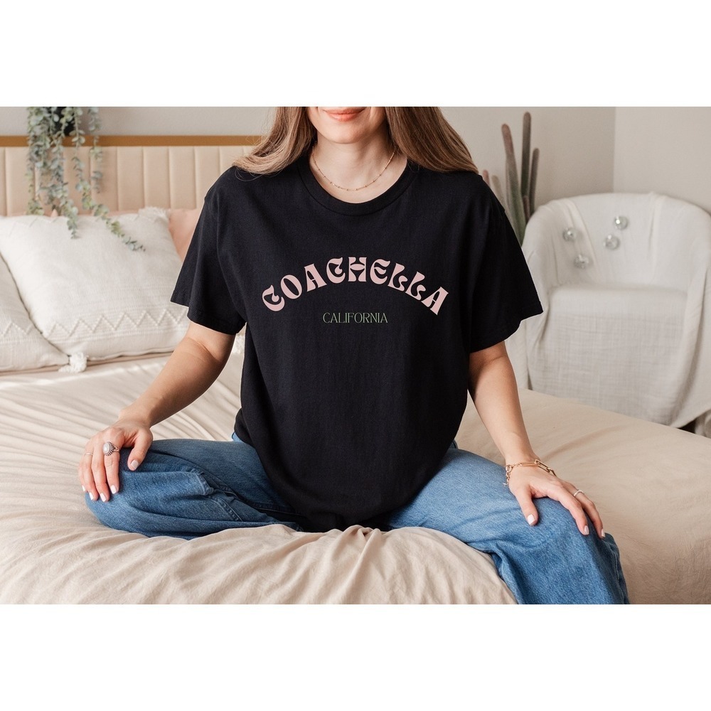 Coachella California 2024 House Music Retro Festival Unisex T-Shirt